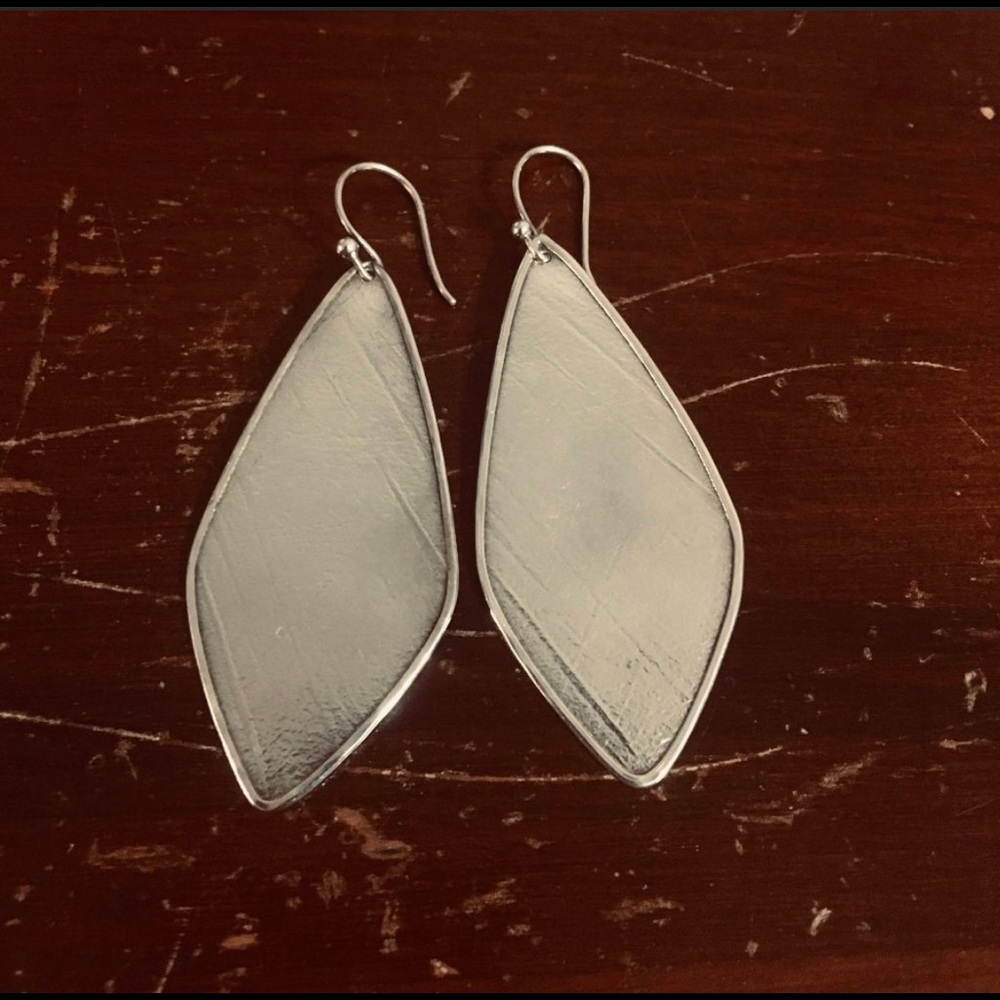 Silpada sterling silver etched effect earrings